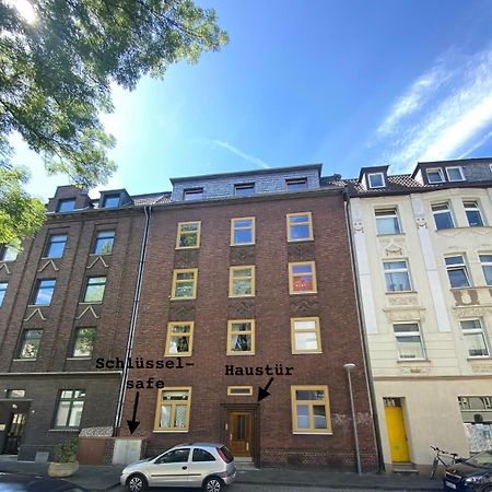 Feelslikehome - Stylische Und Zentrale Altbauwohnung Mit Terrasse&Garten Bochum Luaran gambar
