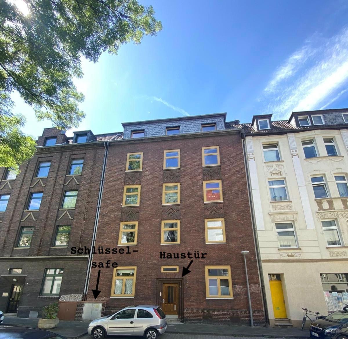 Feelslikehome - Stylische Und Zentrale Altbauwohnung Mit Terrasse&Garten Bochum Luaran gambar